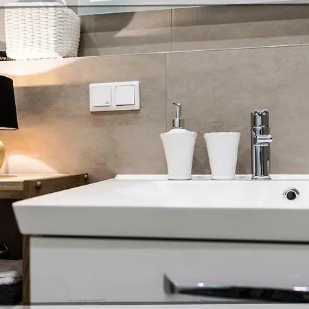 Hoferhaus - Your Austrian Daire *